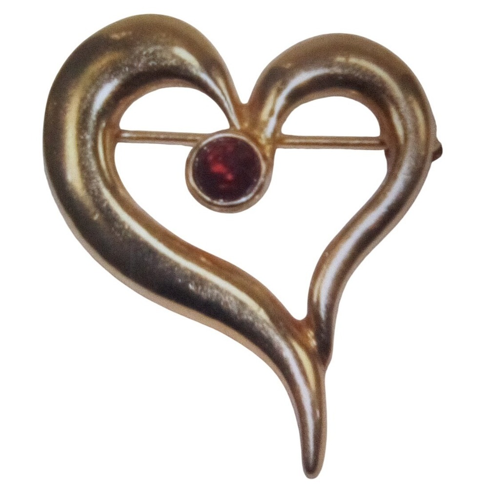 Vintage Avon Gold Tone Heart Brooch and Red Faux Ruby Stud Earrings Jewelry Set - Picture 3 of 8